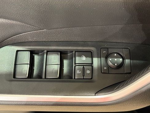 Certified 2025 Toyota RAV4 XLE AWD/4WD image 16