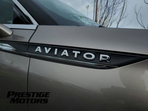 Used 2020 Lincoln Aviator Reserve w/ Equipment Group 202A image 35