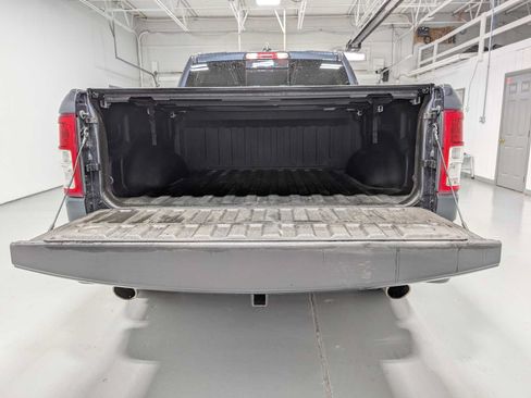 Used 2019 RAM 1500 Big Horn AWD/4WD image 42