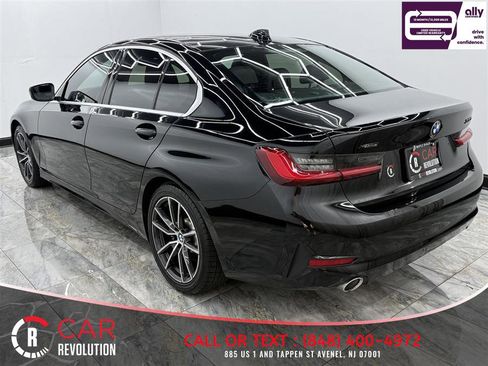 Used 2019 BMW 330i xDrive Sedan AWD/4WD image 4