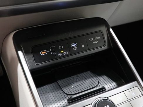 Certified 2024 Hyundai Kona SEL w/ Convenience Package FWD image 28