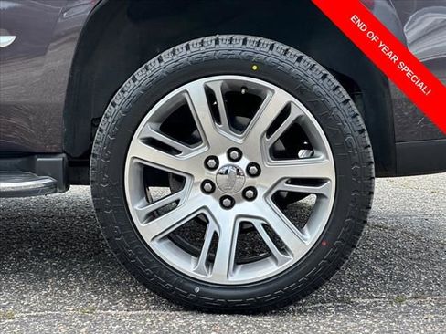 Used 2016 Cadillac Escalade Luxury image 20