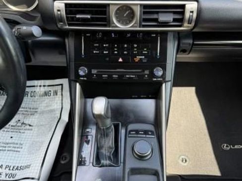 Used 2014 Lexus IS 250 image 16