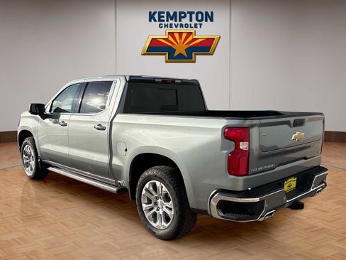 Used 2025 Chevrolet Silverado 1500 LTZ image 4