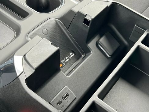 New 2026 GMC Sierra 1500 Elevation w/ Preferred Package image 38