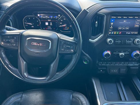 Used 2020 GMC Sierra 2500 AT4 w/ AT4 Premium Package AWD/4WD image 15
