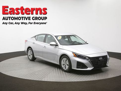 Used 2023 Nissan Altima 2.5 S FWD image 45