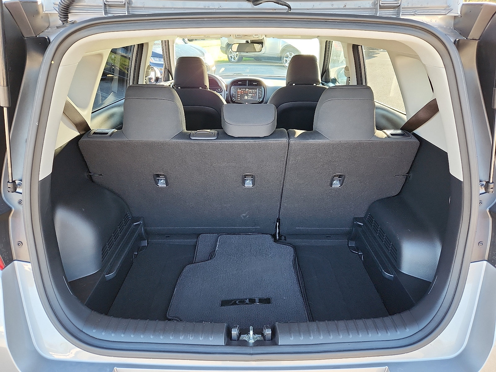 Used 2022 Kia Soul LX w/ Technology Package FWD image 28