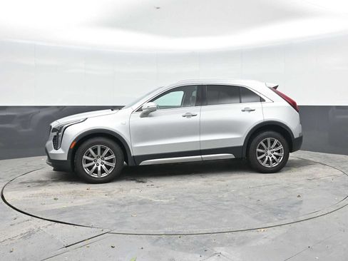 Used 2019 Cadillac XT4 Premium Luxury w/ Enhanced Visibility Package AWD/4WD image 3