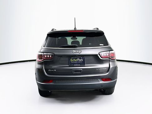 Used 2019 Jeep Compass Limited image 7