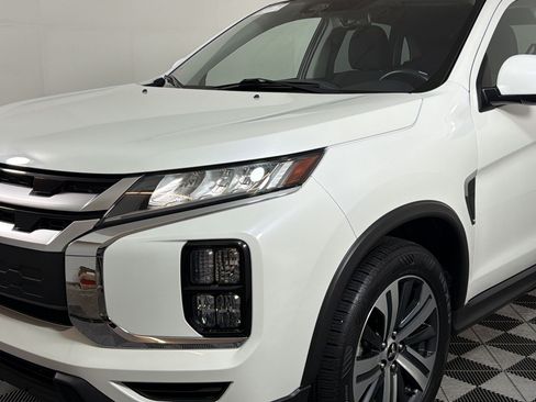 Used 2021 Mitsubishi Outlander Sport ES AWD/4WD image 9
