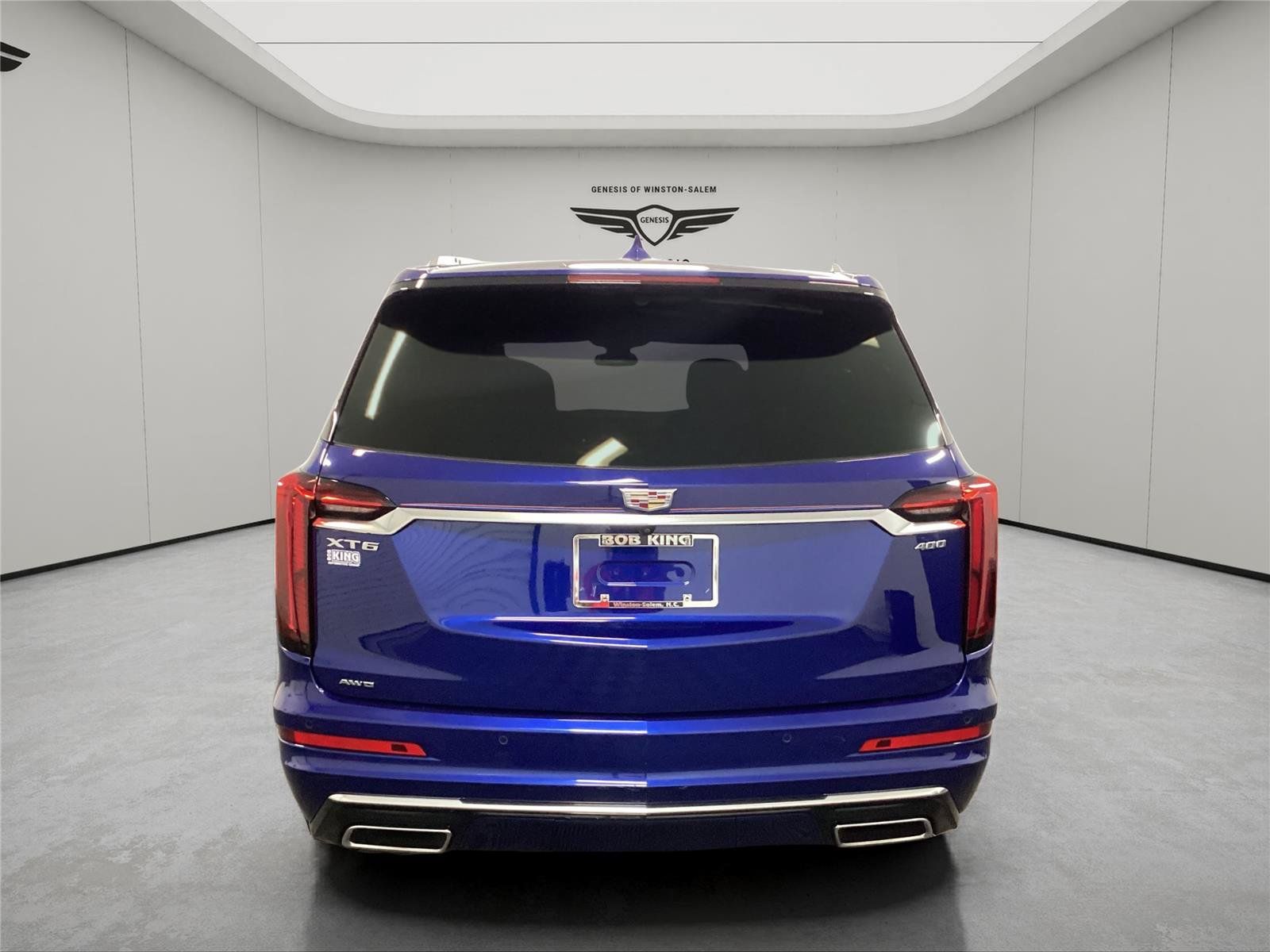 Used 2024 Cadillac XT6 Premium Luxury AWD/4WD image 4