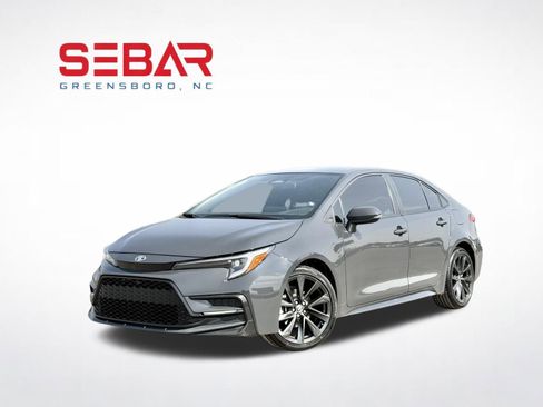 Used 2024 Toyota Corolla SE FWD image 1