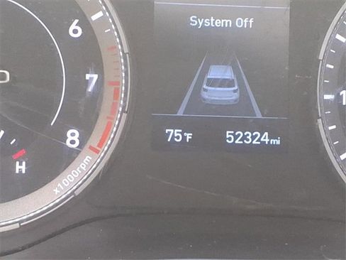 Used 2022 Hyundai Venue SEL image 26