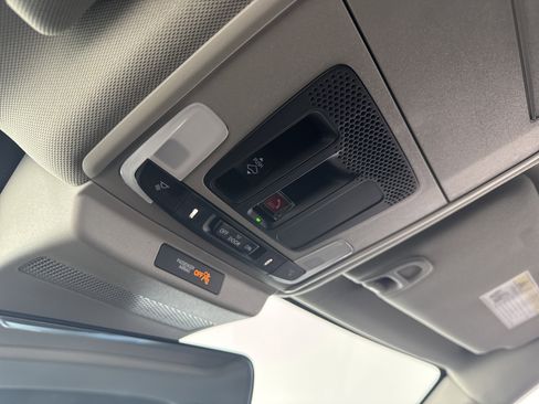 Certified 2025 Honda Accord EX-L image 36