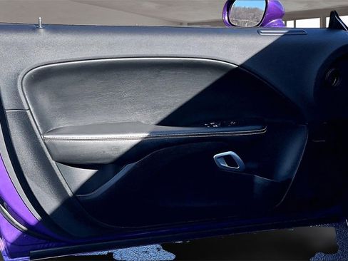 Used 2016 Dodge Challenger SRT image 23