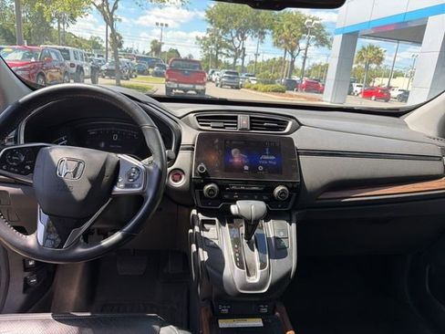Used 2022 Honda CR-V Touring image 10