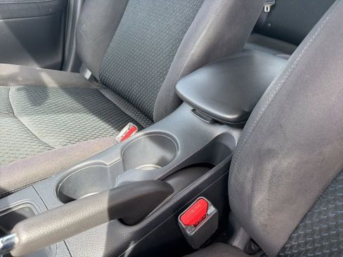 Used 2013 Nissan Sentra SR FWD image 20