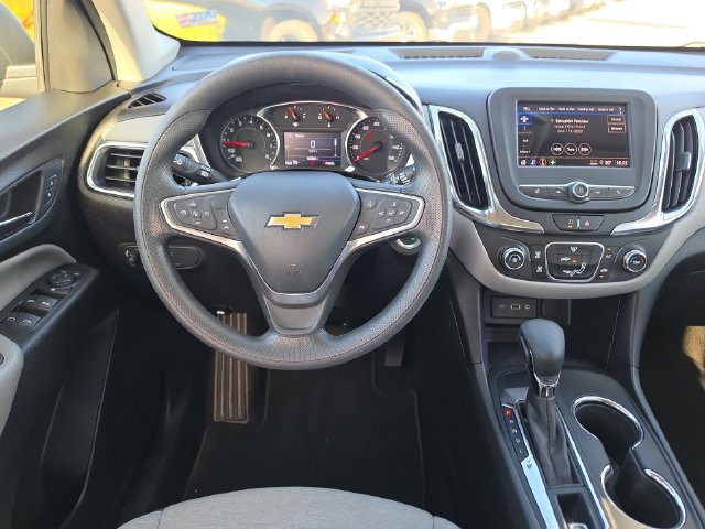 Used 2023 Chevrolet Equinox LS w/ LS Convenience Package FWD image 10