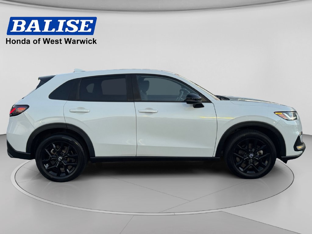 Used 2024 Honda HR-V Sport image 4