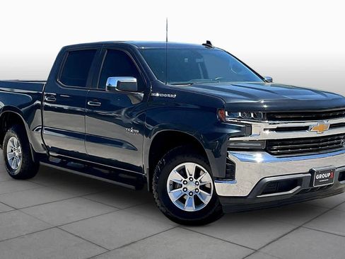Used 2020 Chevrolet Silverado 1500 LT w/ Texas Edition image 3