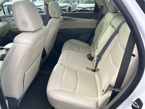 Used 2022 Cadillac XT5 Premium Luxury w/ Technology Package image 20