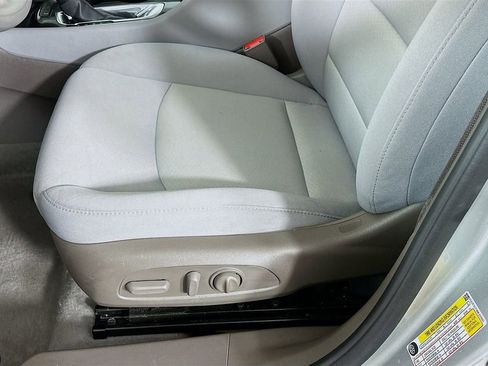 Used 2022 Chevrolet Malibu LS w/ Driver Confidence Package FWD image 26