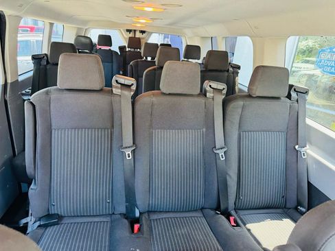 Used 2018 Ford Transit 350 XLT RWD image 18