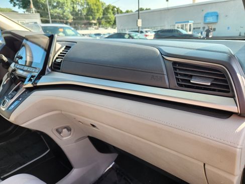 Certified 2019 Honda Odyssey EX image 18