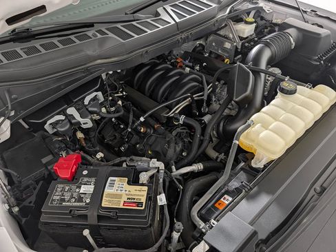 Certified 2022 Ford F150 Platinum w/ Equipment Group 701A High AWD/4WD image 6