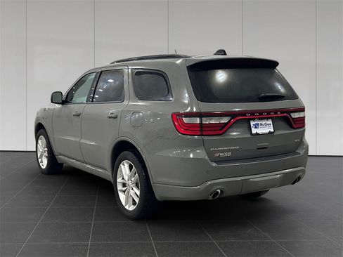 Used 2024 Dodge Durango GT image 3