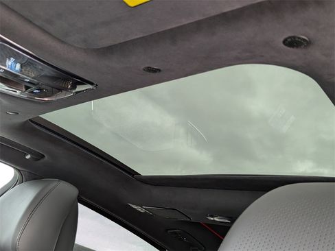 New 2026 Genesis G90 3.5T Prestige image 14