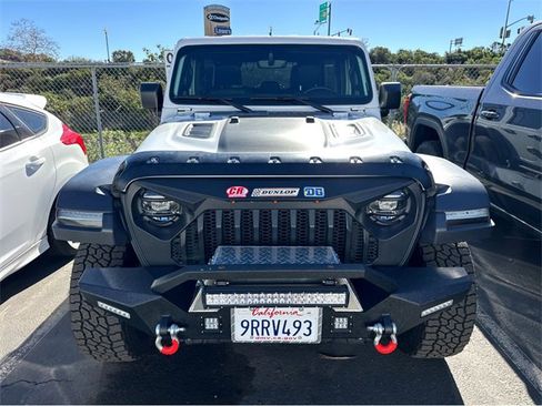 Used 2020 Jeep Wrangler Unlimited Rubicon image 2