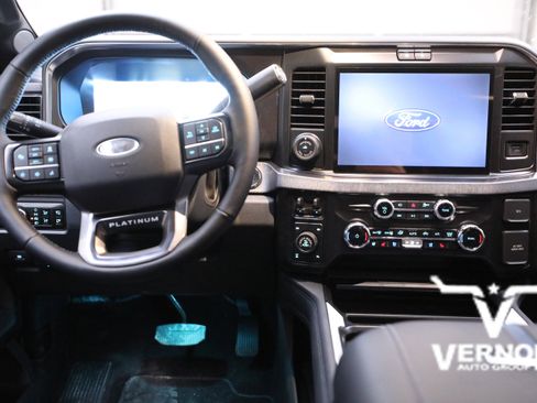 New 2026 Ford F250 Platinum w/ Tremor Off-Road Package image 19