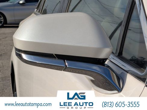 Used 2016 Lincoln MKZ Hybrid w/ Equipment Group 600A Reserve image 11