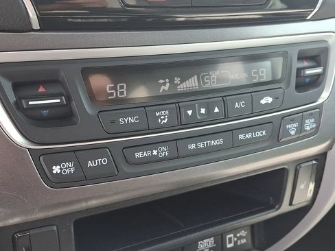 Used 2020 Honda Pilot EX-L image 16
