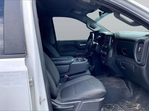 Used 2021 Chevrolet Silverado 1500 RST w/ Z71 Off-Road Package AWD/4WD image 7