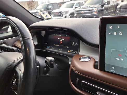 Used 2021 Lincoln Aviator Reserve w/ Equipment Group 201A image 20