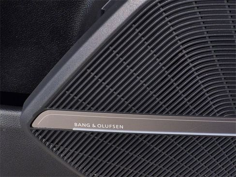 Used 2023 Audi Q5 2.0T Premium Plus w/ Premium Plus Package image 22