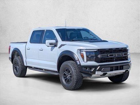 Used 2025 Ford F150 Raptor AWD/4WD image 3