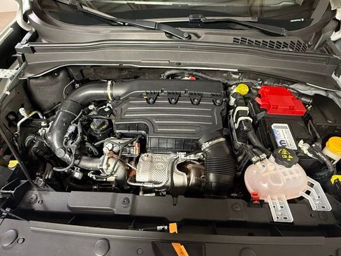 Certified 2023 Jeep Renegade Trailhawk image 10