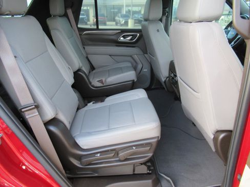 Used 2023 Chevrolet Tahoe LT RWD image 33