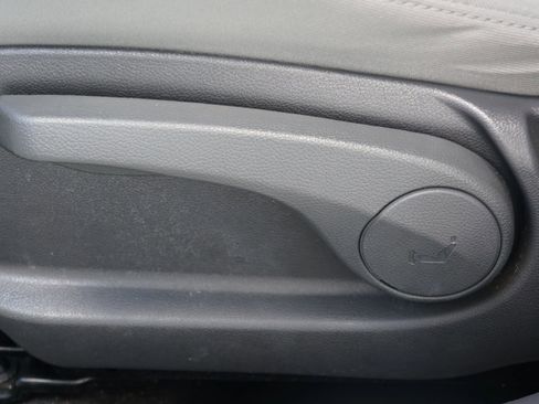 Used 2015 Hyundai Accent GLS w/ Option Group 03 image 15