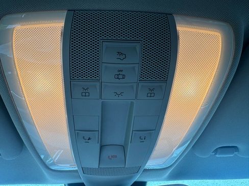 Used 2015 Mercedes-Benz GLK 350 4MATIC image 15