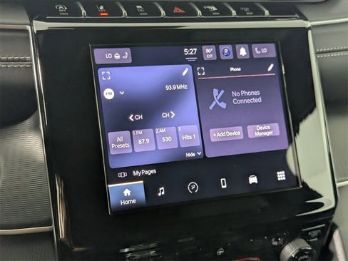 New 2025 Jeep Grand Cherokee Altitude image 22