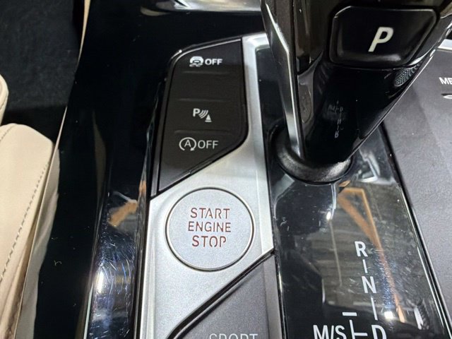 Certified 2024 BMW X4 xDrive30i w/ Premium Package AWD/4WD image 38