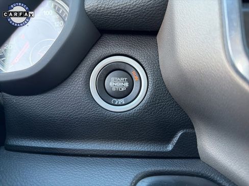 Used 2024 RAM 3500 Laramie image 32