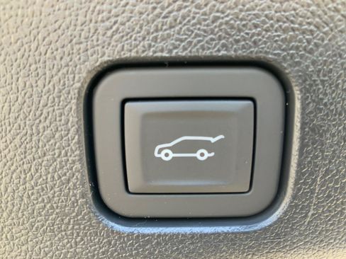 New 2026 Chevrolet Traverse High Country AWD/4WD image 33