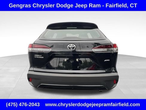 Used 2026 Toyota Corolla Cross L AWD/4WD image 5
