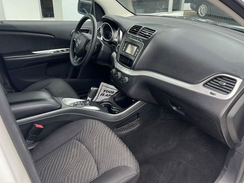 Used 2015 Dodge Journey FWD image 8